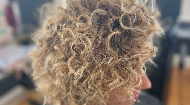 How to Cut Curly Hair